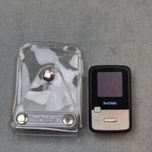 SanDisk Sansa Digital Media MP3 Player Black with Clip 8GB Memory Tested Works